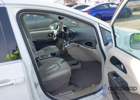 2021 Chrysler Pacifica Touring L from USA, damaged, VIN 2C4RC1BG3MR576272